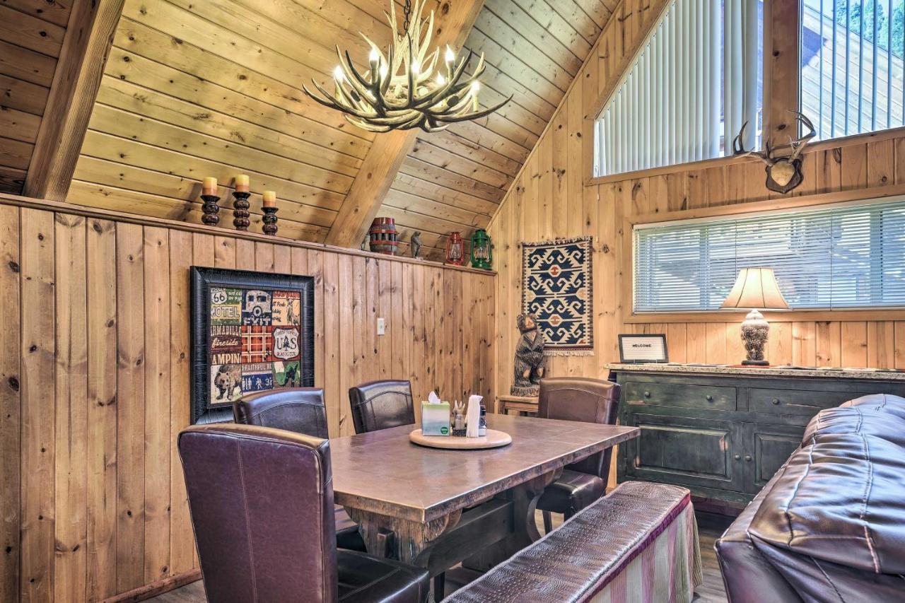 Ski-Inandski-Out Red River Cabin With Mtn Views! Exteriör bild